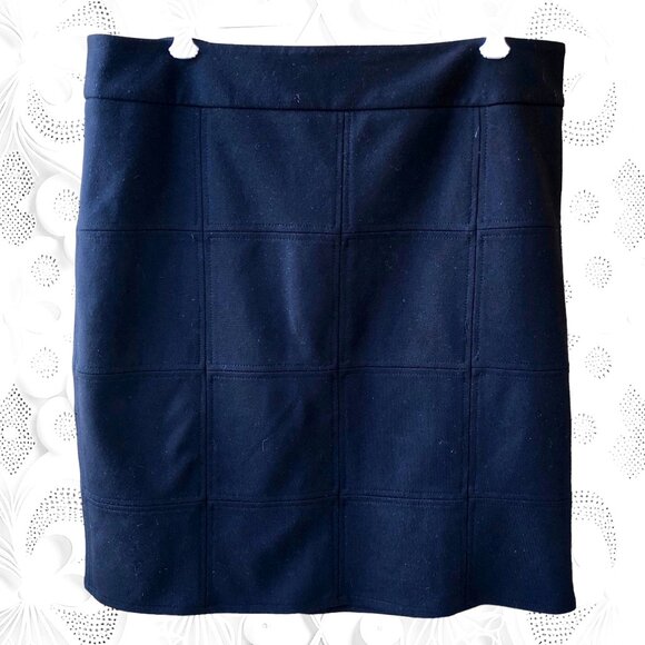 Adrienne Vittadini Studio Black Skirt Knee Length Stitched Pattern - Picture 4 of 13